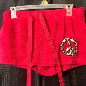 No Boundaries pj fuzzy pink shorts!